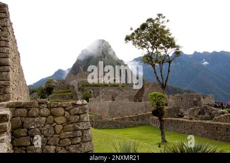 Dettagli interni di Machu Picchu e terrazze agricole, rovine della città sacra Inca, città perduta di Inkas, cusco, perù. Foto Stock