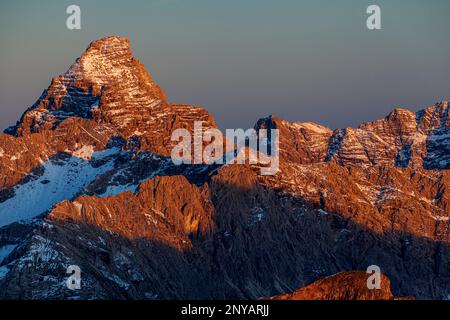 Vista da Nebelhorn a Hochvogel, Alpi Allgäuer, Allgäu, Baviera, Alpi, Germania, Europa Foto Stock