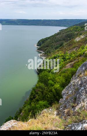 Bakota, Dnistrovske Reservoir, Dnister fiume, Podilski tovtry Parco Nazionale, Khmelnitskiy regione dell'Ucraina occidentale. Foto Stock