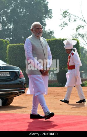 Nuova Delhi, Delhi, India. 2nd Mar, 2023. Il primo Ministro indiano Narendra modi a Rashtrapati Bhavan (Palazzo dei Present Indiani) durante la cerimonia del Premier italiano Giorgia Meloni, a Nuova Delhi il 02 marzo 2023 (Credit Image: © Ravi Batra/ZUMA Press Wire) SOLO PER USO EDITORIALE! Non per USO commerciale! Credit: ZUMA Press, Inc./Alamy Live News Credit: ZUMA Press, Inc./Alamy Live News Foto Stock