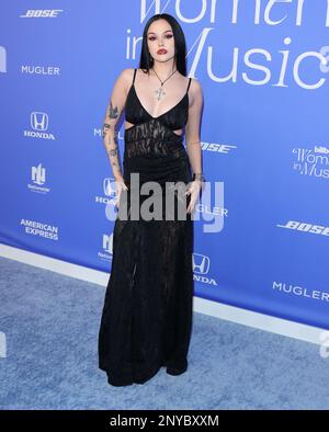 Inglewood, Stati Uniti. 01st Mar, 2023. Maggie Lindemann arriva al Billboard Women in Music Awards 2023 che si tiene presso lo YouTube Theater di Inglewood, California, mercoledì 1 marzo 2023 . (Foto di Juan Pablo Rico/Sipa USA) Credit: Sipa USA/Alamy Live News Foto Stock