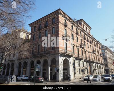 TORINO, ITALIA - CIRCA GENNAIO 2023: Corso Vinzaglio e corso Matteotti Foto Stock