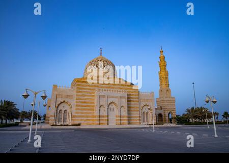 Grande moschea di Shaikh Isa Bin Salman al Khalifa, Regno del Bahrain, Medio Oriente. Foto Stock