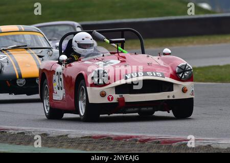 Richard Disbrow, Turner Mk2, HSCC Historic Road Sports Championship, venti minuti di corse con produzione sportiva e vetture GT che sono stati costruiti Foto Stock