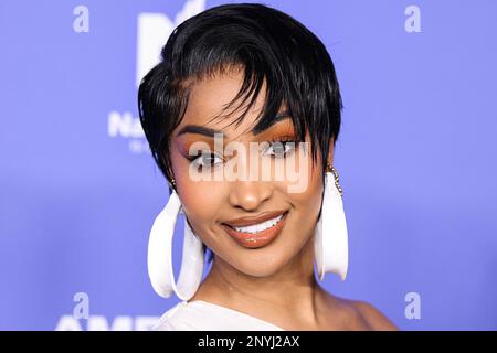 Inglewood, Stati Uniti. 01st Mar, 2023. INGLEWOOD, LOS ANGELES, CALIFORNIA, USA - 01 MARZO: Shenseea arriva alle 2023 Billboard Women in Music tenutesi presso lo YouTube Theater il 1 marzo 2023 a Inglewood, Los Angeles, California, Stati Uniti. (Foto di Xavier Collin/Image Press Agency) Credit: Image Press Agency/Alamy Live News Foto Stock