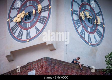 Torre dell'orologio sul Schlossberg, castle hill, Graz, Austria Foto Stock