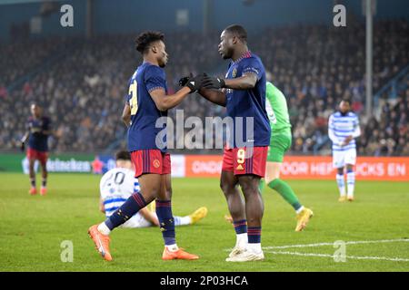 DOETINCHEM - 02/03/2023, DOETINCHEM - (lr) Mohammed Kudus di Ajax, Brian Brobbey di Ajax festeggia il 0-3° trimestre di finale della Toto KNVB Cup tra De Gladschap e Ajax Amsterdam allo stadio De Vijverberg il 2 marzo 2023 a Doetinchem, Paesi Bassi. ANP GERRIT VAN KOLOLEN Foto Stock