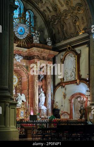 MALAGA, Andalusia/SPAGNA - luglio 5 : Vista interna della Cattedrale della incarnazione in Malaga Costa del Sol Spagna il 5 Luglio 2017 Foto Stock