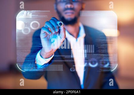 Ologramma, digitale e touchscreen con le mani dell'uomo per interfaccia 3D, networking e cloud computing. Futuro, database e software ui con i dipendenti Foto Stock