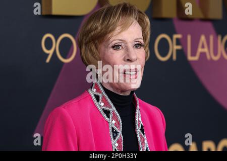 HOLLYWOOD, LOS ANGELES, CALIFORNIA, USA - 02 MARZO: L'attrice, comica, cantante e scrittrice americana Carol Burnett arriva allo speciale compleanno "Carol Burnett: 90 anni di risate + amore" della NBC, tenutosi ad AVALON Hollywood e Bardot il 2 marzo 2023 a Hollywood, Los Angeles, California, Stati Uniti. (Foto di Xavier Collin/Image Press Agency) Foto Stock