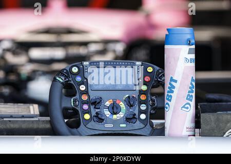 Sakhir, Bahrain - 02/03/2021, Alpine F1 Team A523, dettaglio meccanico volante, volant, durante la Formula 1 Gulf Air Bahrain Grand Prix 2023, 1st° round del Campionato del mondo FIA di Formula uno 2023 dal 23 al 5 marzo 2023 sul circuito Internazionale del Bahrain, a Sakhir, Bahrain - Foto: Xavi Bonilla/DPPI/LiveMedia Foto Stock