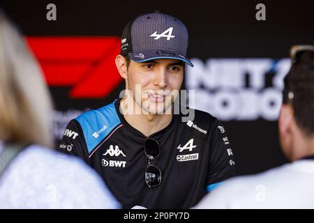 Sakhir, Bahrain - 02/03/2021, OCON Esteban (fra), Alpine F1 Team A523, ritratto durante il Gran Premio di Formula 1 Gulf Air Bahrain 2023, 1st° round del Campionato del mondo FIA Formula uno 2023 dal 2 al 5 marzo 2023 sul circuito Internazionale del Bahrain, a Sakhir, Bahrain - Foto: Xavi Bonilla/DPPI/LiveMedia Foto Stock