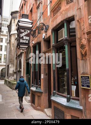 La Jamaica Wine House, aka 'il Jampot', St. Michael's Alley, Cornhill, City of London, EC3V, Inghilterra, REGNO UNITO Foto Stock