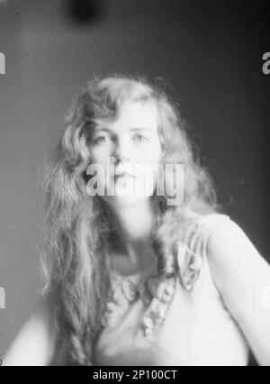 Barnett, Sally, Miss, ritratto fotografia, 1927 Foto Stock