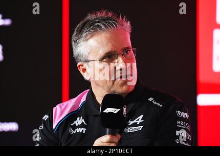 Pat Fry (GBR) Alpine F1 Team Chief Technical Officer alla FIA Press Conference. 03.03.2023. Campionato del mondo di Formula 1, Rd 1, Gran Premio del Bahrain, Sakhir, Bahrain, Giorno di pratica Photo credit should Read: XPB/Press Association Images. Foto Stock