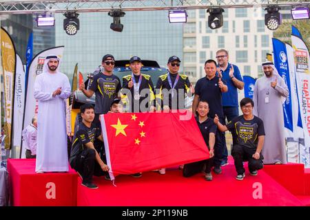 206 WEI HAN (chn), li ma (chn), Hanwei Motorsport Team, Lichi HW2021, FIA W2RC, Ambiance durante il Podium Finish del 2023 Abu Dhabi Desert Challenge, 2nd° round della stagione 2023 W2RC, il 3 marzo 2023 presso l'ADNOC Business Center di Abu Dhabi - Photo Bastien Roux / DPPI Foto Stock