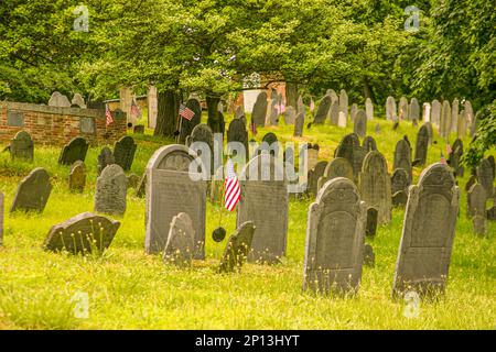 Il terreno di sepoltura di Old Hill a Concord, Massachusetts Foto Stock