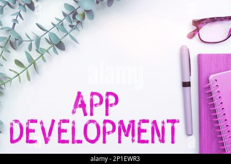 Didascalia di testo che presenta lo sviluppo di app. Servizi di Business Concept Development per esperienze Web e mobili straordinarie Foto Stock