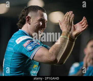 St Helens, Merseyside, Inghilterra 3rd marzo 2023. Leeds Cameron Smith celebra il risultato a tempo pieno, durante il St Helens Rugby Football Club V Leeds Rhinos Totally Wicked Stadium, nella Betfred Super League. (Credit Image: ©Cody Froggatt/Alamy Live news) Foto Stock