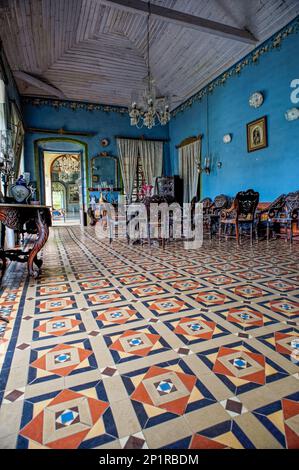 06 10 2009 Minton piastrelle vittoriane a Menezes Braganza Pereira Old House Villa coloniale Museo di epoca portoghese con decorazione Chandor South Go Foto Stock