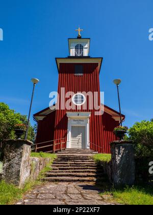 Kirkan, Gunnarskog, Svezia - Luglio 2021: La chiesa di Bogen fu costruita nel 1851 su disegno di Johan Fredrik Åbom. Riflette la semplicità t Foto Stock