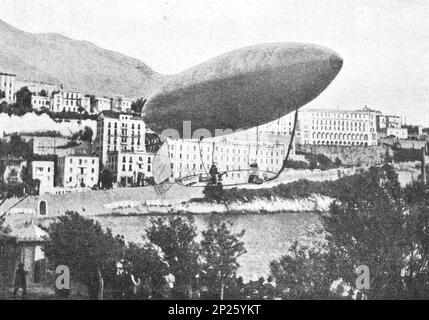 Alberto Santos-Dumont volando in un airship vicino a Monte Carlo. Foto dal 1902. Foto Stock