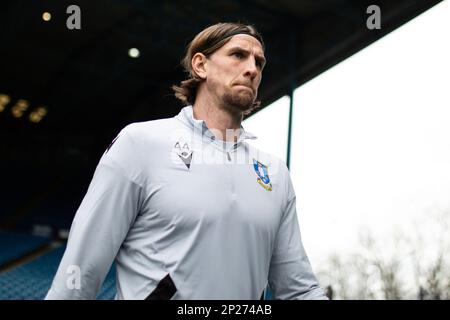 Sheffield, Regno Unito. 04th Mar, 2023. Aden Flint #44 di Sheffield Mercoledì arriva per la partita Sky Bet League 1 Sheffield Mercoledì vs Peterborough a Hillsborough, Sheffield, Regno Unito, 4th marzo 2023 (Photo by ben Early/News Images) a Sheffield, Regno Unito il 3/4/2023. (Foto di ben Early/News Images/Sipa USA) Credit: Sipa USA/Alamy Live News Foto Stock