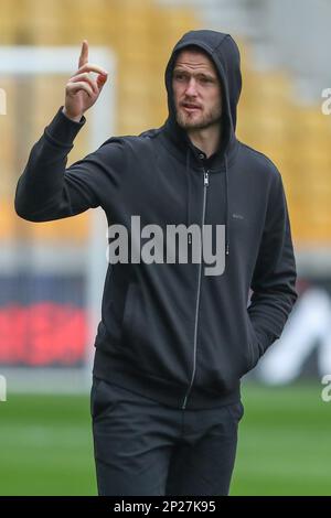 Wolverhampton, Regno Unito. 04th Mar, 2023. Eric Dier #15 di Tottenham Hotspur arriva davanti alla partita della Premier League Wolverhampton Wanderers vs Tottenham Hotspur a Molineux, Wolverhampton, Regno Unito, 4th marzo 2023 (Foto di Gareth Evans/News Images) a Wolverhampton, Regno Unito il 3/4/2023. (Foto di Gareth Evans/News Images/Sipa USA) Credit: Sipa USA/Alamy Live News Foto Stock