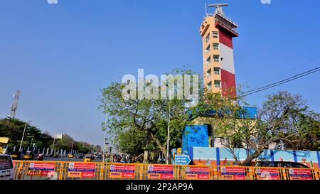 Chennai,Tamilnadu,India-Dicembre 29 2022: Bella vista di Chennai Light House con cielo trasparente sfondo situato a Marina Beach sulla costa orientale Foto Stock