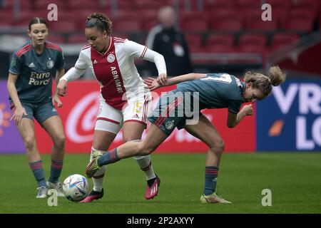 AMSTERDAM - (lr) Chasity Grant of Ajax Women, Maxime Bennibk of Feyenoord V1 durante la partita femminile olandese di Eredivie tra Ajax e Feyenoord alla Johan Cruijff Arena il 4 marzo 2023 ad Amsterdam, Paesi Bassi. ANP JEROEN PUTMANS Foto Stock