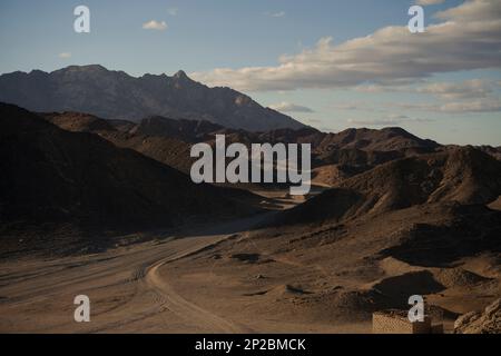 Montagne nel deserto orientale, Eggypt Foto Stock