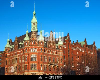 Bellissimo edificio Speicherstadtrathaus ad Amburgo Foto Stock