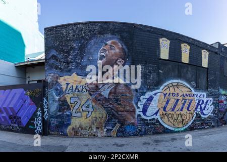 Una foto del murale di Kobe Bryant, di Jonas Never, creato nel 2020. Foto Stock