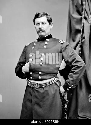 George B McClellan. Ritratto del generale americano della guerra civile, George Brinton McClellan (1826-1885) di Matthew Brady, circa 1860-65 Foto Stock