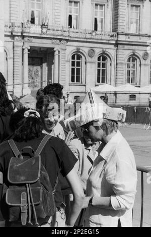 Archivi 90ies: Vertice del G7, preparazione dell'arrivo dei Capi di Stato, Lione, Francia, 1996 Foto Stock