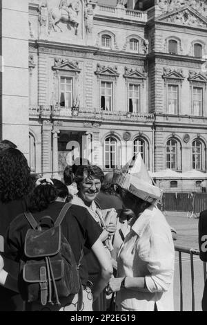 Archivi 90ies: Vertice del G7, preparazione dell'arrivo dei Capi di Stato, Lione, Francia, 1996 Foto Stock