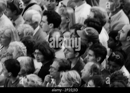 Archivi 90ies: Vertice del G7, preparazione dell'arrivo dei Capi di Stato, Lione, Francia, 1996 Foto Stock