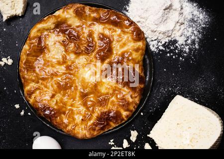 cucina georgiana pronta khachapuri Foto Stock