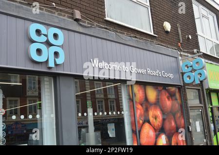 4th marzo 2023, Swansea, Galles, Regno Unito. Co-op Food Store su Gower Road. Foto Stock