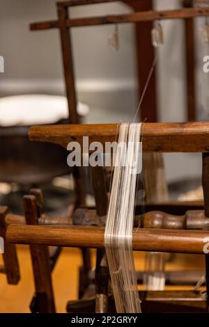 Sericoltura processo di produzione della seta passo per passo Foto Stock