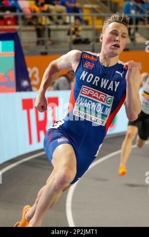 Karsten Warholm gestisce la 400m durante i Campionati europei di Atletica indoor (Day 2) (sessione serale) presso l'Atakoy Athletics Arena di Istanbul, Turchia, venerdì 3rd 2023 marzo Foto Stock