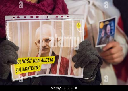 Free Ales Bialacki protesta per sostenere gli attivisti bielorussi a favore della democrazia e dei diritti umani a Danzica, Polonia. 2 Marzo 2023 © Wojciech Strozyk / Alamy S Foto Stock