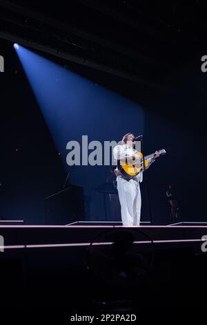 Oslo, Norvegia 03 marzo 2023, Lewis Capaldi ha suonato a Oslo Spektrum, Norvegia, durante il suo concerto interrotto da desiderio di essere inviato da Heavenly il 03 marzo 2023 ad Oslo, Norvegia. Credit: Nigel Waldron/Alamy Live News Foto Stock