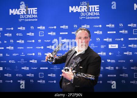 L'attore Bouli Lanners si presenta all'edizione 12th della cerimonia di premiazione del film 'Magritte du Cinema', sabato 04 marzo 2023, a Bruxelles. I premi sono premiati ai film dei produttori belgi di lingua francese. FOTO DI BELGA LAURIE DIEFFEMBACQ Foto Stock