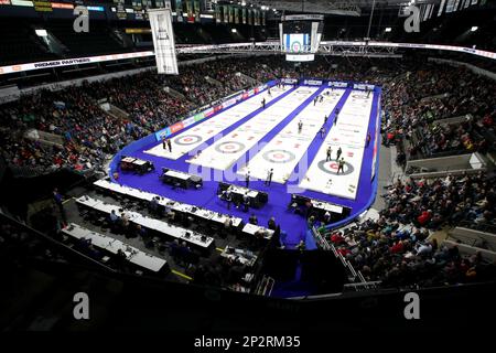 Londra, Canada. 04th Mar, 2023. London Ontario Canada, marzo 3 2023. Il giorno 2 del Brier di Tim Hortons è sulla strada. 2023 Tim Hortons Brier. Credit: Luke Durda/Alamy Live News Foto Stock