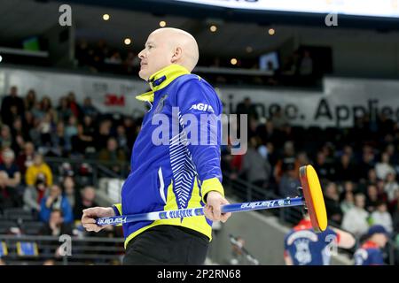 Londra, Canada. 04th Mar, 2023. London Ontario Canada, marzo 3 2023. Il giorno 2 del Brier di Tim Hortons è sulla strada. Kevin Koe del team Alberta. Credit: Luke Durda/Alamy Live News Foto Stock