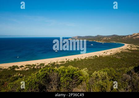 Spiaggia di sabbia, Plage de Erbaju, vicino Sartene, costa sud, Dipartimento Corse-du-Sud, Corsica, Mar Mediterraneo, Francia Foto Stock