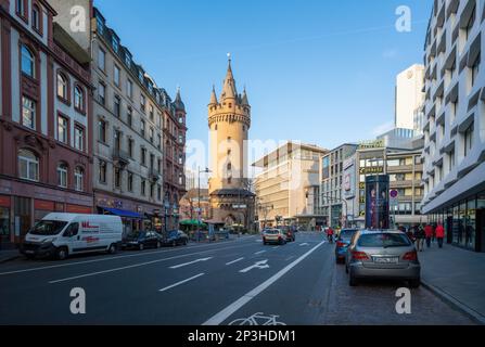 Eschenheimer Turm (Torre di Eschenheim) - Francoforte, Germania Foto Stock