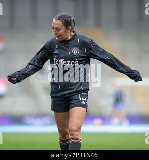 Leigh Sport Village, Leigh, Greater Manchester, Inghilterra 5th marzo 2023. Il capitano #10 Katie Zelem si scalda, durante il Manchester United Women Football Club V Leicester City Women Football Club, nella Super League femminile (Credit Image: ©Cody Froggatt/Alamy Live News) Foto Stock