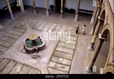 Patio de Capilla in ospedale reale (Royal Hospital).Granada. In Andalusia, Spagna Foto Stock